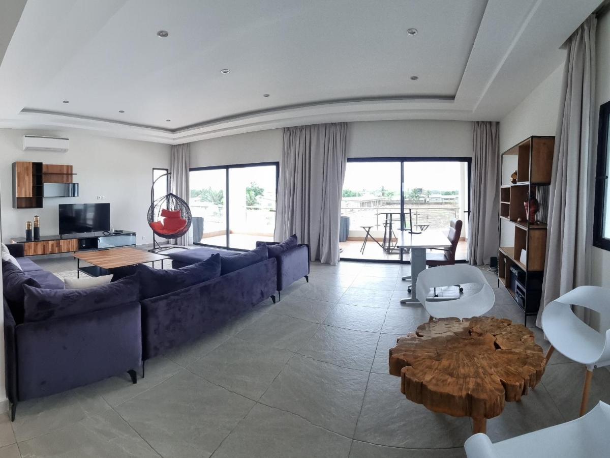 Villa Bolati, Avec Piscine, Jacuzzi, Jardin Et Vue Bonoua 외부 사진