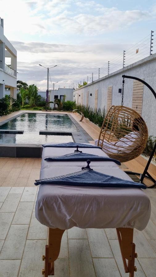 Villa Bolati, Avec Piscine, Jacuzzi, Jardin Et Vue Bonoua 외부 사진